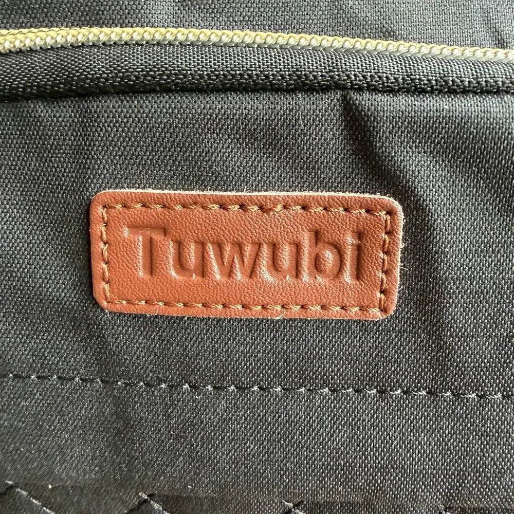 Tuwubi Quilted Diaper Bag NWOT Black Canvas Multi Pocket Shoulder Tote Baby Kids